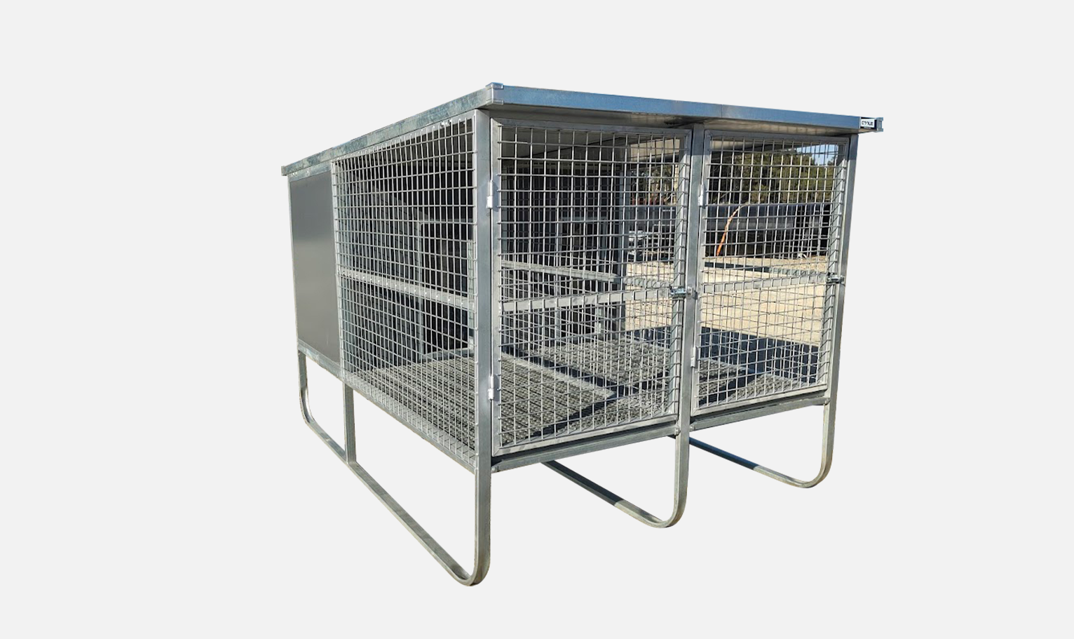 Coolie Kennel 2 Bay Raised